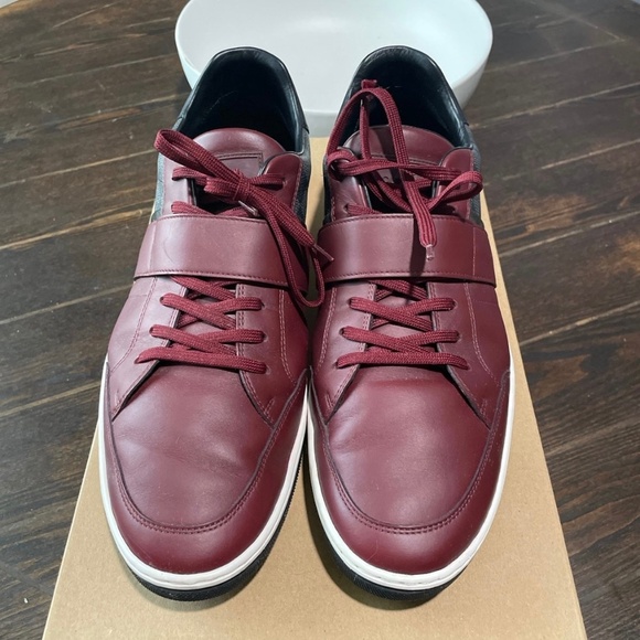 Louis Vuitton Men’s Damier Sneaker - Picture 1 of 6